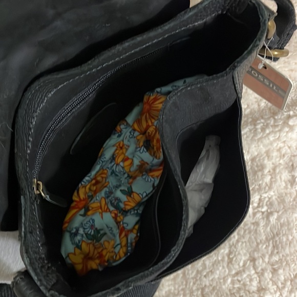 Fossil Canvas & Leather Cross-body - Picture 7 of 7